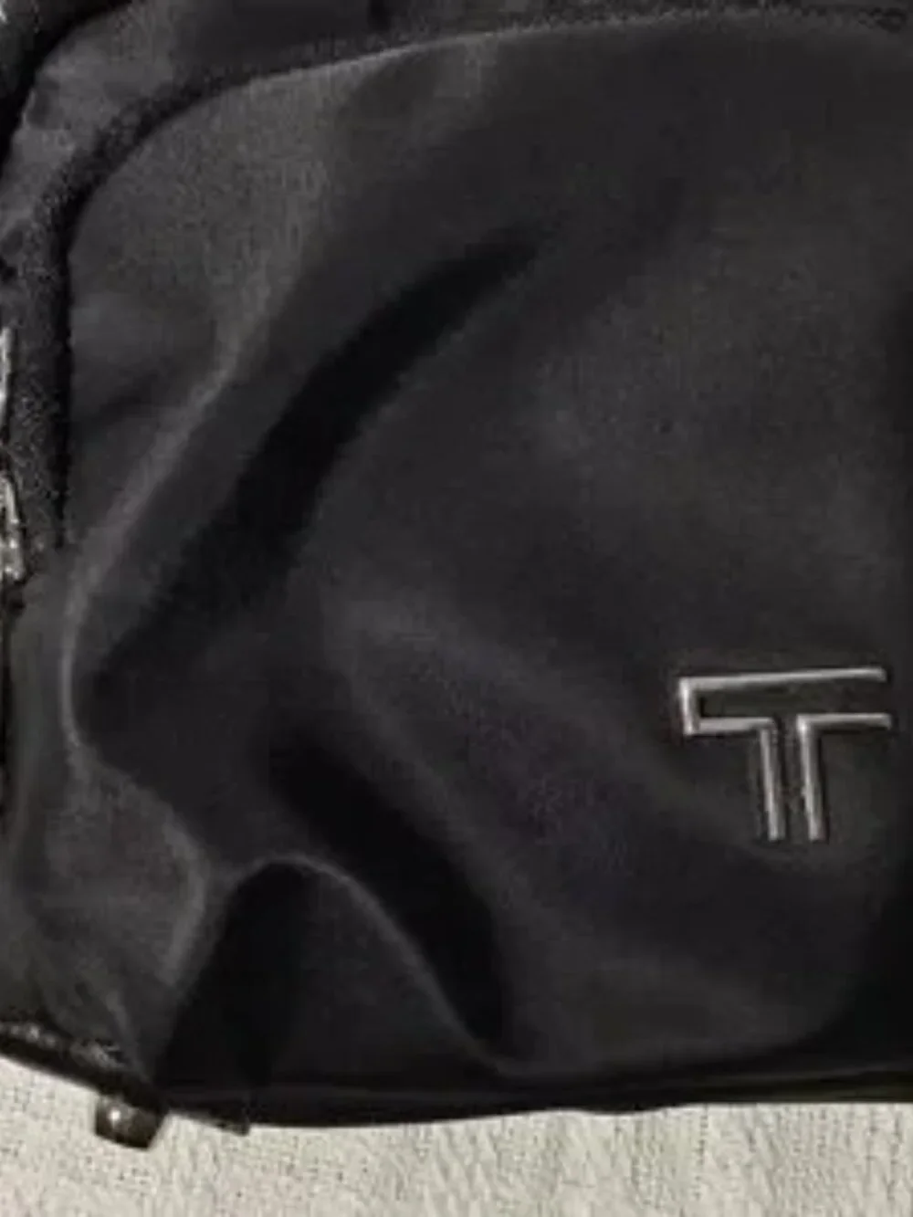 ❉ Tumi Women’s Mini Tote Bag